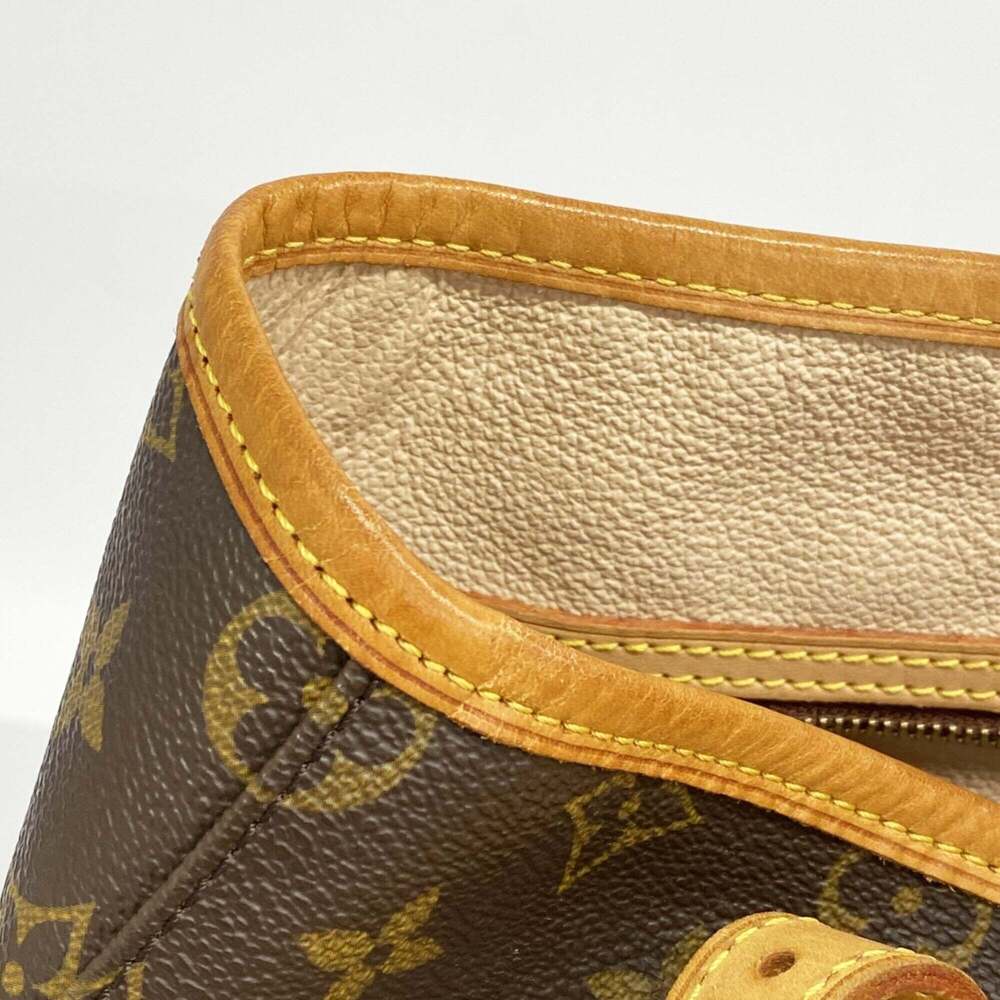 LOUIS VUITTON Brown Monogram Tote Bag - Picture 8 of 11
